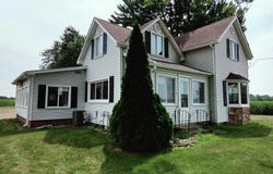 6153 Stamp Highway, Palmyra, MI 49228-9707