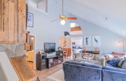 18 Pleasant Street, Ludlow, VT 05149