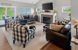 1069 Forest Glen Drive, Greenfield, IN 46140