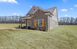 297 Kason Scott Road, Hernando, MS 38632