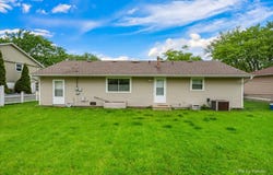 Streamwood, IL 60107