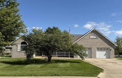 485 Lions Dr, LENA, IL 61048
