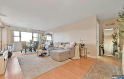 8800 Boulevard E, North Bergen, NJ 07047