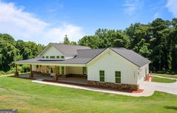 1000 Foxcroft Drive, Lagrange, GA 30240