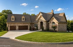 6841 Redtail Hawk Way, Knoxville, TN 37921
