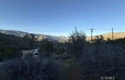 394 Rim Rd, Bodfish, CA 93205