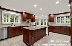 5760 Grand River Drive NE, Ada, MI 49301