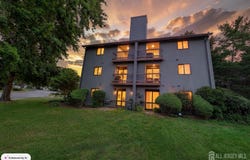3905 Balsam Way, Bernards, NJ 07920