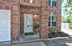 113 Bexar Forest Cv, Elgin, TX 78621