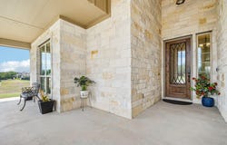 285 Chisholm Trl, Bastrop, TX 78602