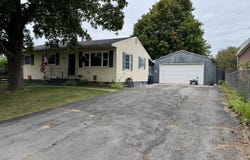 18 McIntosh Drive, Peru, NY 12972