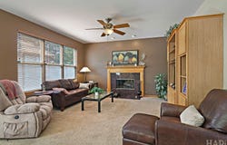 2001 Sparrow Circle, Round Lake, IL 60073