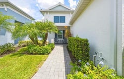 2278 Marquesa Cir, NAPLES, FL 34112