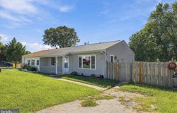 7704 QUEENS PARK Road, PASADENA, MD 21122