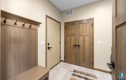 5907 S Spirea Ave, Sioux Falls, SD 57108