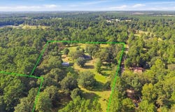 318 Harrison St, Newton, TX 75966