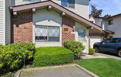 156 W Cambridge Drive E, Copiague, NY 11726