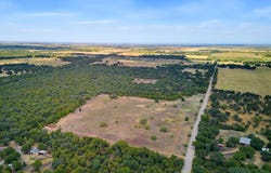 35 AC CR 383, Hawley, TX 79525