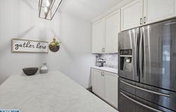 810 N 11th St, Virginia, MN 55792