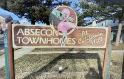 720 S New Rd Apt 2M, Absecon, NJ 08201