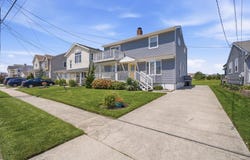 809 E Evans Blvd, Brigantine, NJ 08203