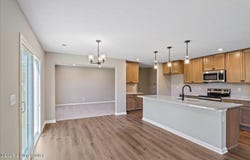 475 Mud Hen Dr, Shepherdsville, KY 40165