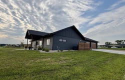 2227 Firehouse Dr, Huron, SD 57350