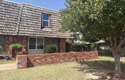 2106 Indian Drive, Enid, OK 73703