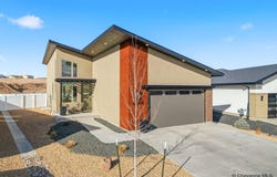 4068 SADDLEBACK LN, Cheyenne, WY 82001