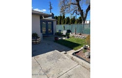 208 S 47TH Ave, Yakima, WA 98908