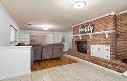 1316 Pine Hill Drive, Jefferson, TX 75657