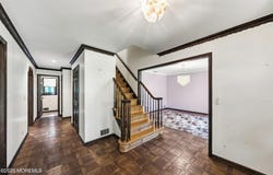 4 Clark Way, Holmdel, NJ 07733