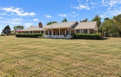 226 Cordell, Colbert, OK 74733