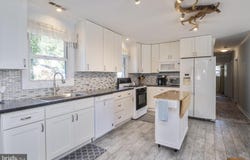 7904 OUTING AVE, PASADENA, MD 21122