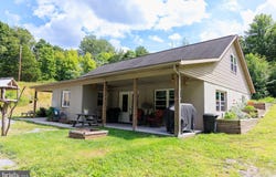 8930 ROUTE 25, SPRING GLEN, PA 17978