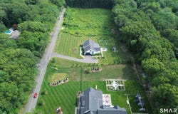54 Northrop Road, Woodbridge, CT 06525