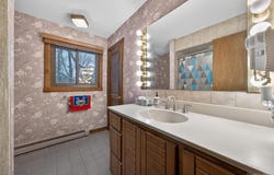 9 Kings Point Lane, Washingtonville, NY 10992
