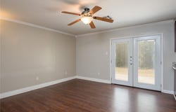 906 Lazy Lane, Bryan, TX 77802