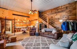 2405 E Wasp Rd, Hutchinson, KS 67501