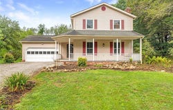 1404 Kristen Circle, Mogadore, OH 44260