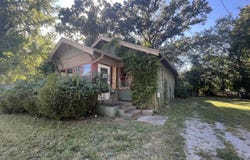 406 S Forest Avenue, Carbondale, IL 62901