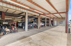 204 Bill Clinton Drive, Hope, AR 71801