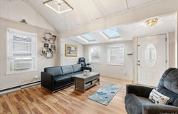 45 Laurel Road, Lake Peekskill, NY 10537