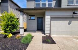 2960 V St, Springfield, OR 97477