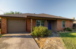 4 Cole Circle, Krum, TX 76249