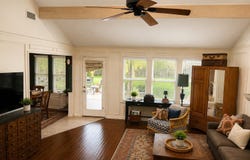 2858 Cresthaven Drive, Grapevine, TX 76051