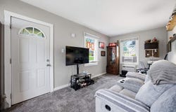 1116 20th Ave SW, CedarRapids, IA 52404