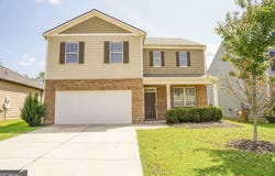 346 Maple Brook Drive, Dawsonville, GA 30534