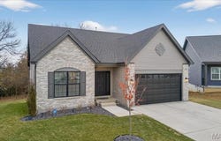 5 Challenger Court, O'Fallon, MO 63366