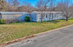 600 E Nelson Street, Bowie, TX 76230